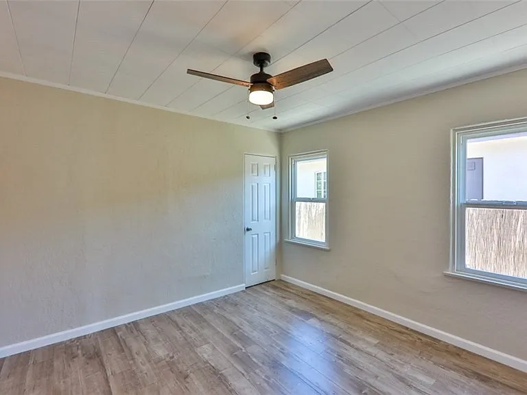 5828 Lime Ave #1 — Photo 16