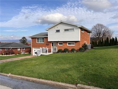 341 W 1st Ave, Latrobe, PA, 15650