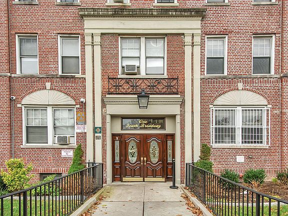 2nd image of 1 S Broadway Unit 1