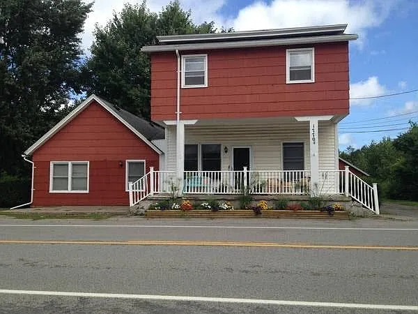 2 bed, 1000 sqft, $1,500 — Photo 1