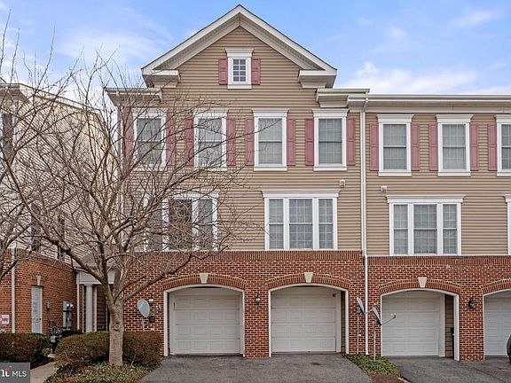 2nd image of 7141 Mason Grove Ct #18
