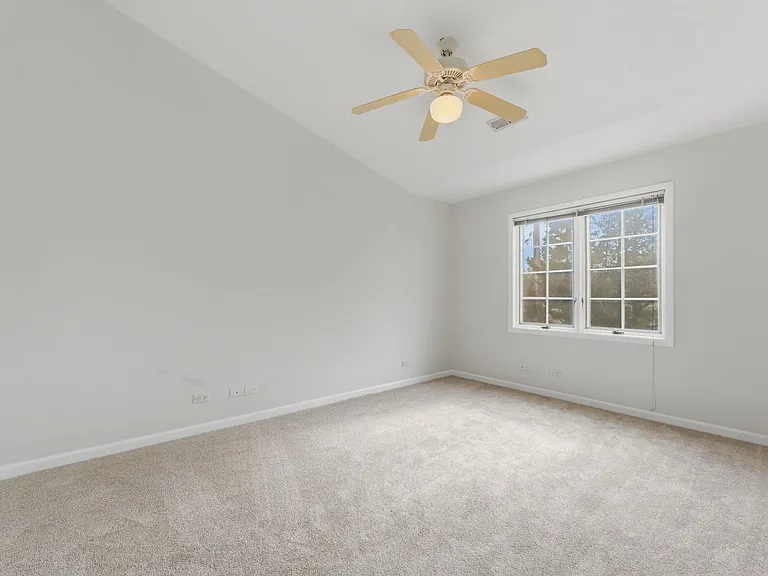 3125 Lake Ave — Photo 10
