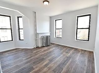 922 4th Ave APT 3, Brooklyn, NY 11232