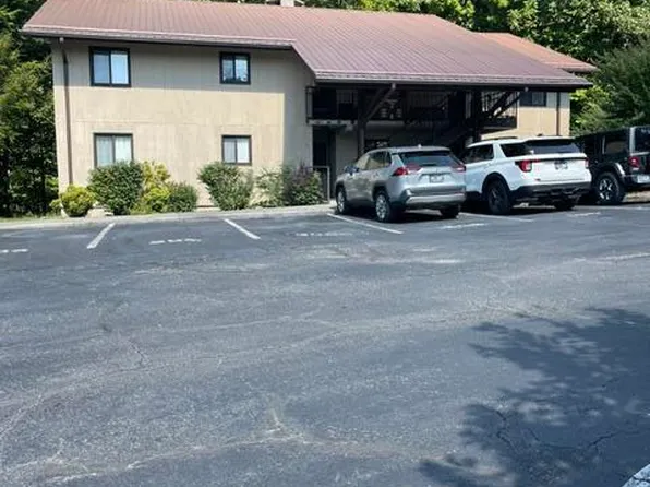 221 Woodland Rd Unit 205, Gatlinburg, TN 37738