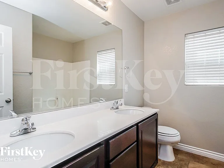 4904 Naff Ridge Dr — Photo 14
