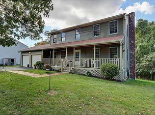 22 Edith St, Cumberland, RI 02864