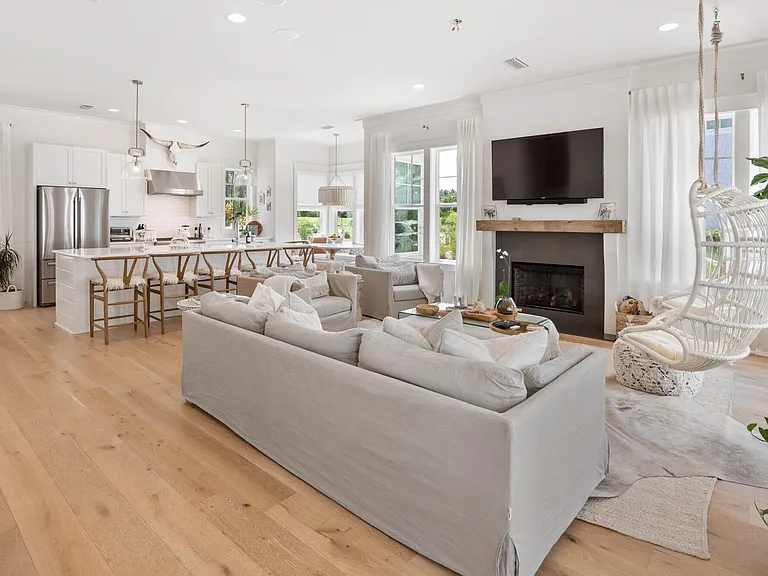 230 N Splash Dr — Photo 14