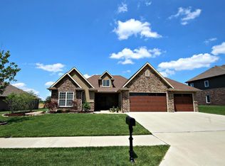 2704 Rutherford Dr, Columbia, MO 65201