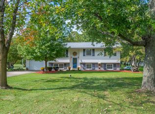 311 N Parls St, Essex, IL