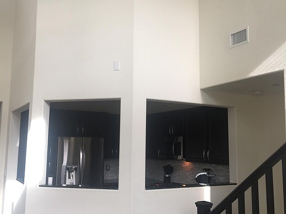 3rd image of 11408 Newton Commons Dr