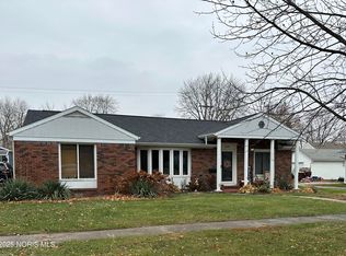 1218 Schultz St, Defiance, OH 43512