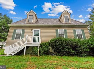 4256 Bishop Ln, Marshall, VA 20115