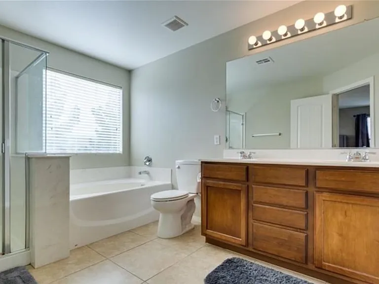 10725 Pearl River Ave — Photo 13