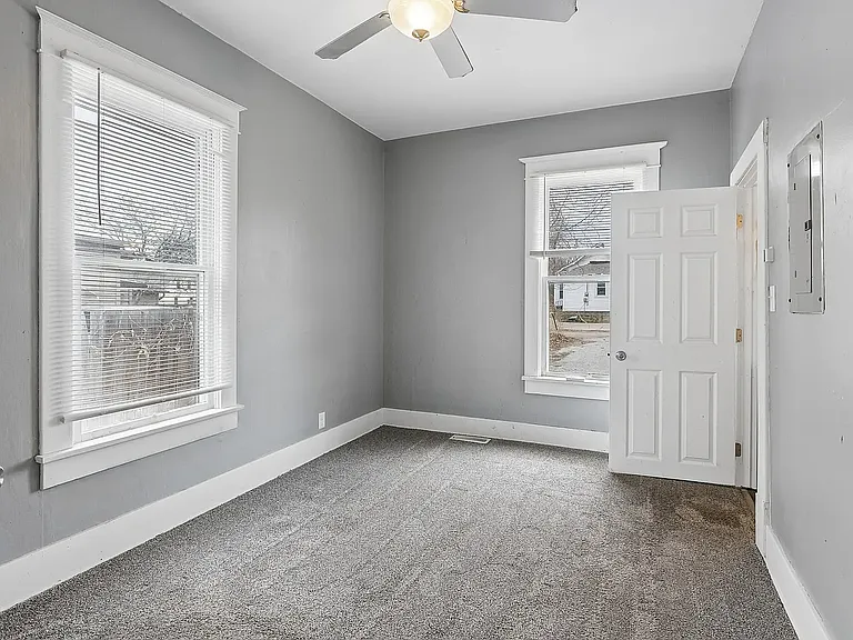 2123 Washington St #A — Photo 10