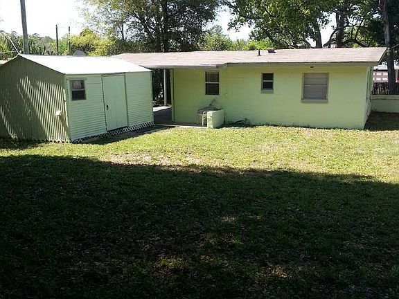 4th image of 1251 N Clara Ave