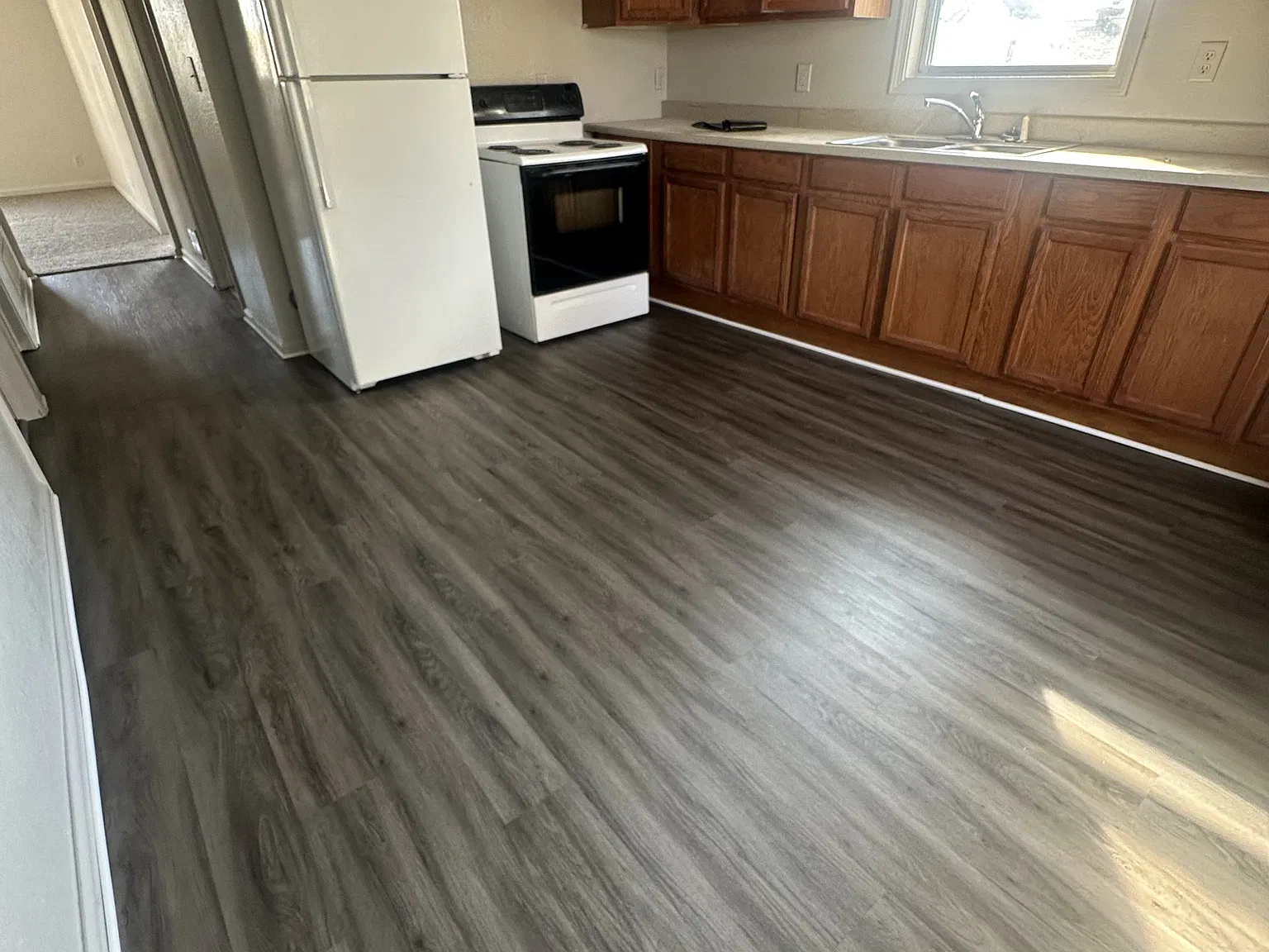 790 Harriet Street - 2 — Photo 3