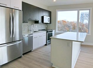 Sylvan Ridge, Fort Lee, NJ 07024
