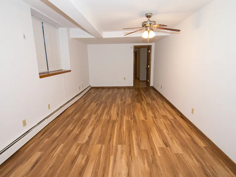 Stevens Square Apartments — Photo 177