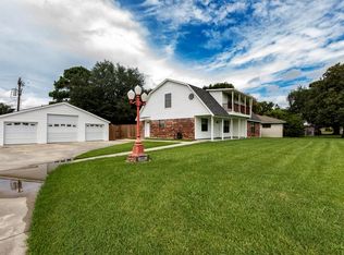 418 David St, Bridge City, TX 77611