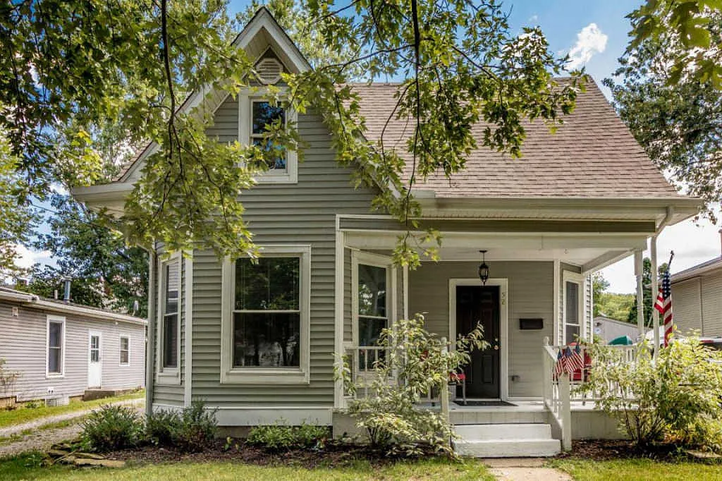 52 Campbell St photo 1