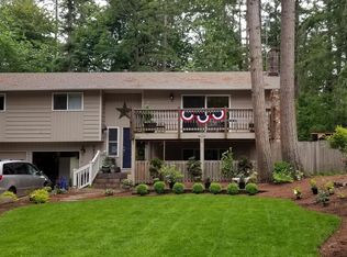 24700 SE 28th Pl, Sammamish, WA 98075