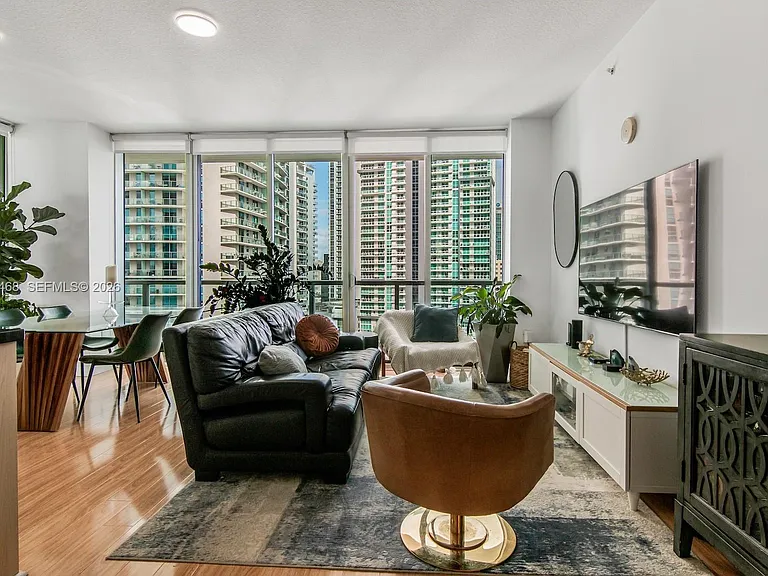 79 SW 12th St #2107 — Photo 8
