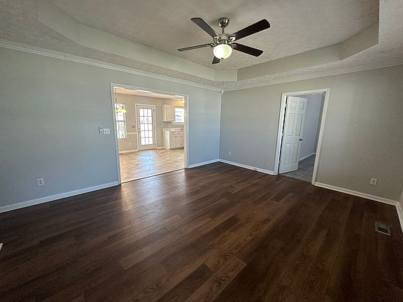 5th image of 2302 Medford Campbell Blvd