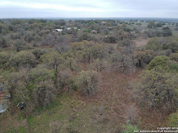 4th image of 256 Creeks End Dr