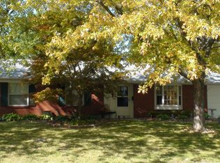 1407 Princeton Dr, O Fallon, IL 62269