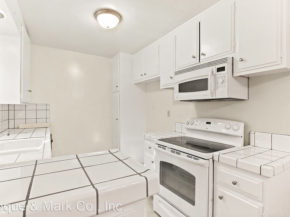 1st image of 12246 Montana Ave APT 105