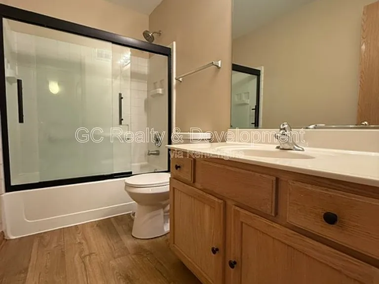 782 Symphony Dr — Photo 12