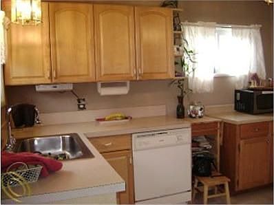 4th image of 9814 Hartel St