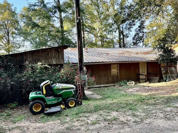 303 Lolley Rd, Downsville, LA 71234
