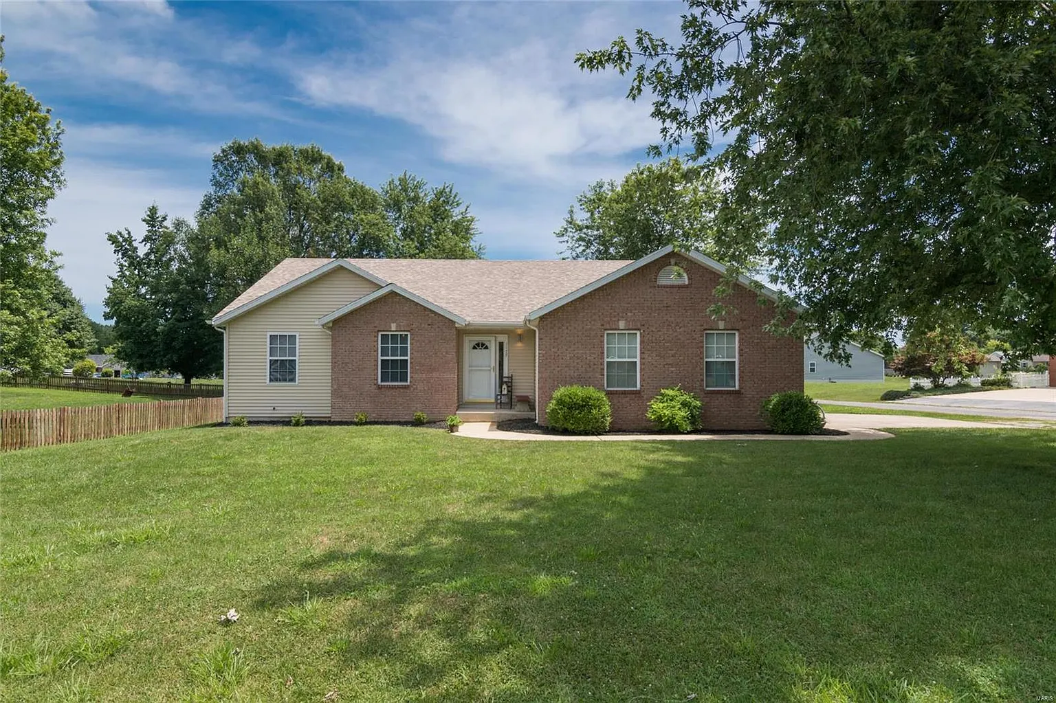 1177 Tampico Dr photo 1