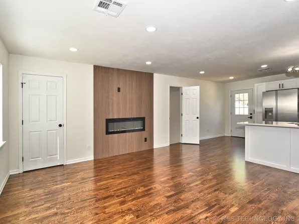 4657 E Independence St, Tulsa, OK 74115