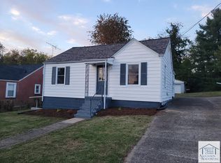 105 Roselawn Hts, Martinsville, VA 24112