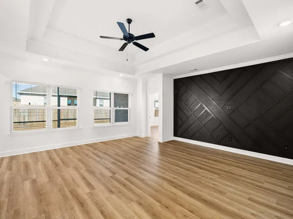 64 Grass Owl Loop, Freeport, FL 32439