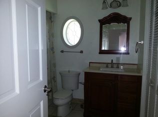 524 Clarion Ave, Holland, OH