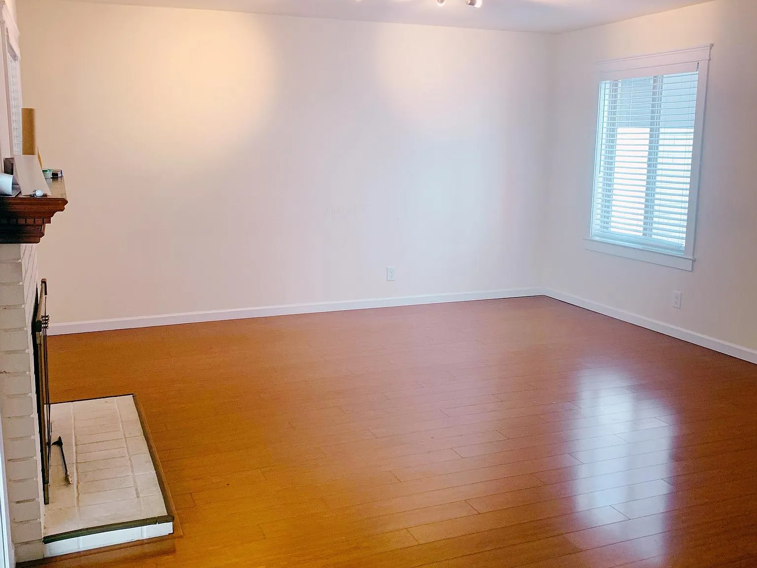 4 bed, 2.5 bath, 1506 sqft, $4,895 — Photo 2