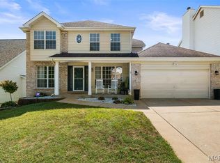 13518 Becker Place Dr, Saint Louis, MO 63128