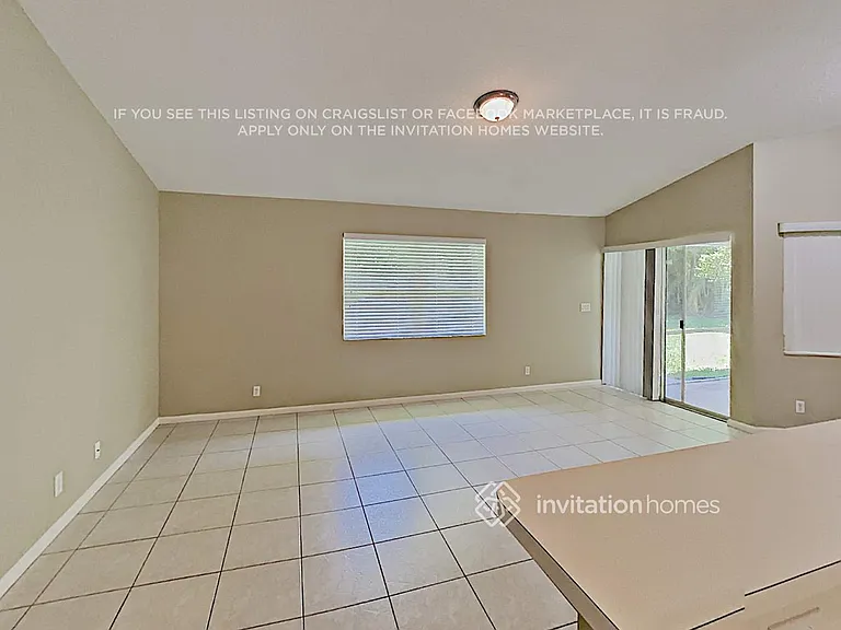 13750 Lilac Pl — Photo 10