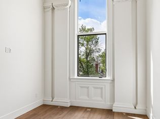 Chloe, Denver, CO 80209