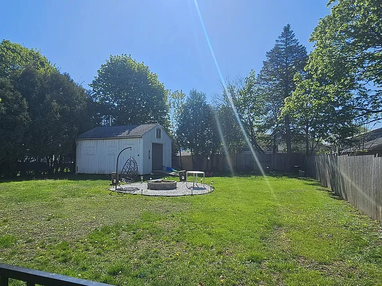 37 Wilbur St #2 — Photo 12
