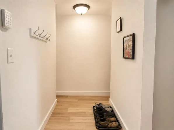 2325 S Linden Court #300, Denver, CO 80222