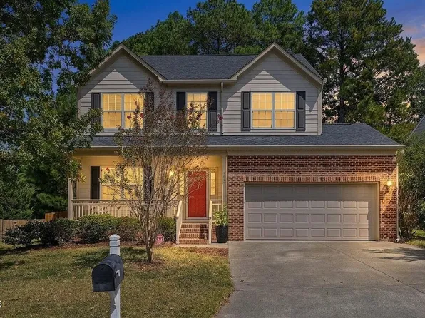 107 Stoney Dr, Durham, NC 27703
