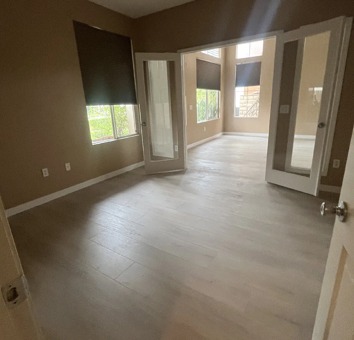 3 bed, 2.0 bath, 1790 sqft, $4,000 — Photo 1