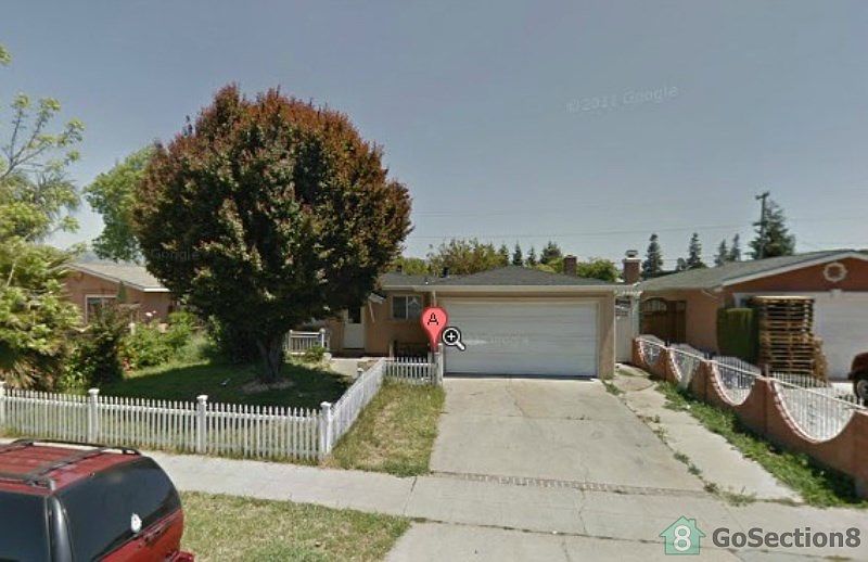1st image of 3752 Ezie St