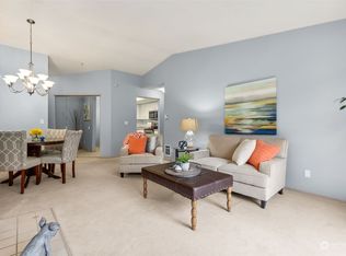 1825 S 330th St APT A301, Federal Way, WA 98003