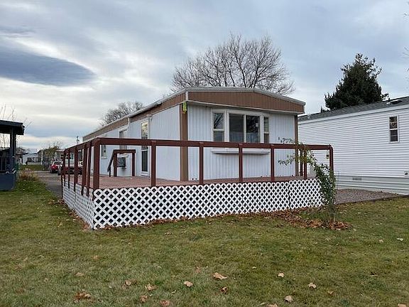 2nd image of 145 S Travois