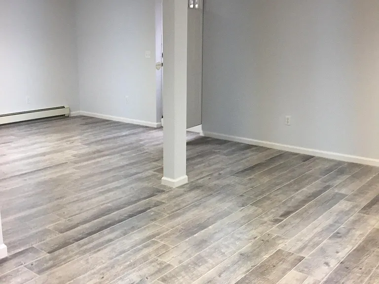 open floor plan, gray ceramic tiles
